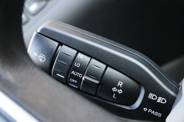 �й����� HOWO MAX 330���� 6X2 9.55���Ű���ʽ�ػ���(����)ͼƬ