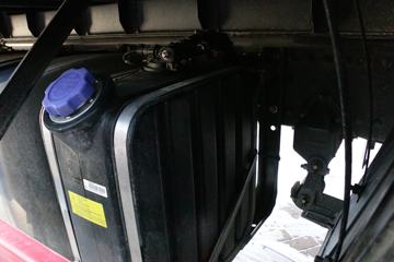 �й����� HOWO MAX 330���� 6X2 9.55���Ű���ʽ�ػ���(����)ͼƬ