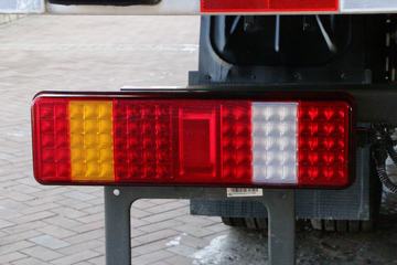 �й����� HOWO MAX 330���� 6X2 9.55���Ű���ʽ�ػ���(����)ͼƬ