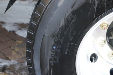 �й����� HOWO MAX 330���� 6X2 9.55���Ű���ʽ�ػ���(����)ͼƬ