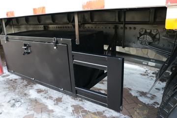 �й����� HOWO MAX 330���� 6X2 9.55���Ű���ʽ�ػ���(����)ͼƬ