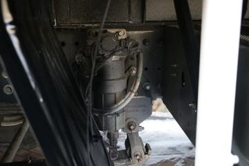 �й����� HOWO MAX 330���� 6X2 9.55���Ű���ʽ�ػ���(����)ͼƬ