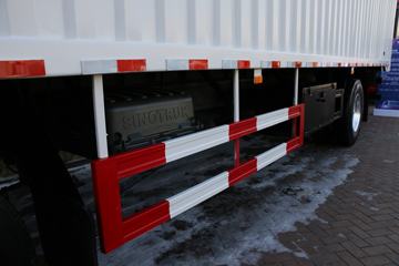 �й����� HOWO MAX 330���� 6X2 9.55���Ű���ʽ�ػ���(����)ͼƬ