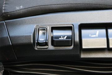 �й����� HOWO MAX 490���� 8X4 9.55���Ű��դʽ�ػ���(����)(ZZ5317CCYV446KF1)ͼƬ