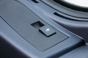 �й����� HOWO TX 270���� 4X2 6.75���Ű��դʽ�ػ���(����)(ZZ5187CCYK501GF1)ͼƬ