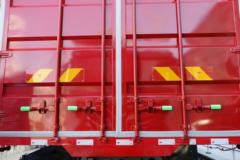 中国重汽 HOWO TX 270马力 4X2 6.75米排半仓栅式载货车(国六)(ZZ5187CCYK501GF1)