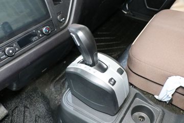 �ൺ��� JK6�п� �캽�� 260���� 4X2 9.75��AMT�Զ�����ʽ�ػ���(����)ͼƬ