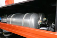 青岛解放 JK6重卡 领航版 320马力 6X2 9.8米厢式载货车(国六)(CA5250XXYP28K1L8T3AE6)