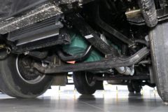 青岛解放 JK6重卡 领航版 320马力 6X2 9.8米厢式载货车(国六)(CA5250XXYP28K1L8T3AE6)