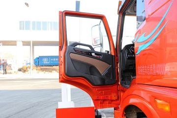 �ൺ��� ��V�ؿ� 2.0 460���� 6X4 ǣ����(����)(CA4250P1K15T1E6A80)ͼƬ