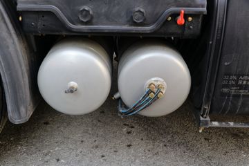 �ൺ��� ��V�ؿ� 2.0 460���� 6X4 ǣ����(����)(CA4250P1K15T1E6A80)ͼƬ