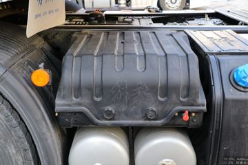 �ൺ��� ��V�ؿ� 2.0 460���� 6X4 ǣ����(����)(CA4250P1K15T1E6A80)ͼƬ