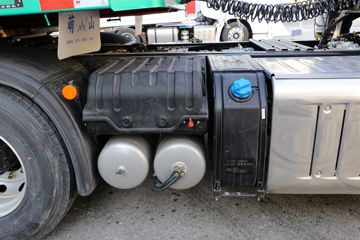 �ൺ��� ��V�ؿ� 2.0 460���� 6X4 ǣ����(����)(CA4250P1K15T1E6A80)ͼƬ