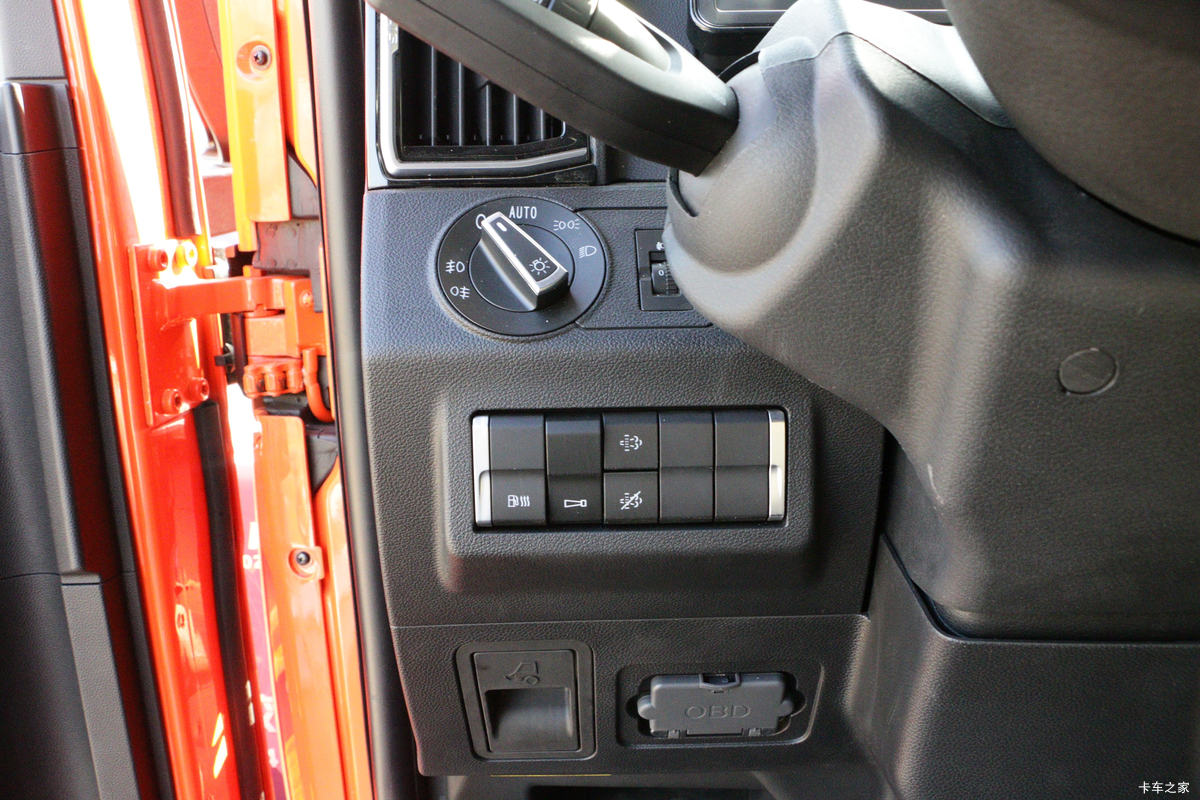 й ǵ¿SITRAK G7ؿ 540 8X4 8.6AMTԶػ()ʻ                                               