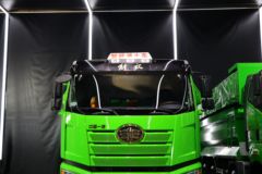 一汽解放 新J6P重卡 2021款 舒适版 460马力 8X4 6.5米AMT自动挡自卸车(国六)(CA3310P66K24L1T4E6)