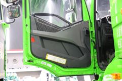 一汽解放 新J6P重卡 2021款 舒适版 460马力 8X4 6.5米AMT自动挡自卸车(国六)(CA3310P66K24L1T4E6)