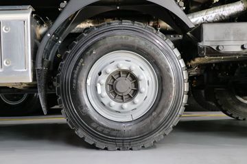 һ����� ��J6P�ؿ� 2021�� ���ʰ� 460���� 8X4 6.5��AMT�Զ�����ж��(����)(CA3310P66K24L1T4E6)ͼƬ