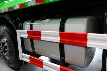 һ����� ��J6P�ؿ� 2021�� ���ʰ� 460���� 8X4 6.5��AMT�Զ�����ж��(����)(CA3310P66K24L1T4E6)ͼƬ