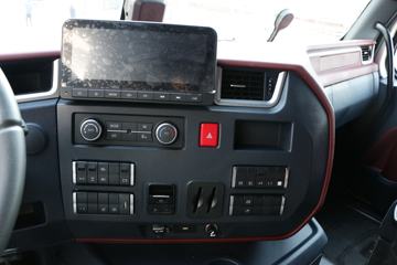 �й����� �ƺ� X7�ؿ� 490���� 4X2 AMT�Զ���ǣ����(����)(ZZ4187W361XF1)ͼƬ