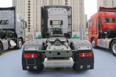 中国重汽 黄河 X7重卡 600马力 4X2 AMT自动挡牵引车(国六)