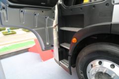 中国重汽 黄河 X7重卡 600马力 4X2 AMT自动挡牵引车(国六)