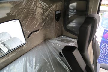 �й����� HOWO Max�ؿ� 480���� 6X4 AMT�Զ���ǣ����(����)(ZZ4257V344KF1)ͼƬ