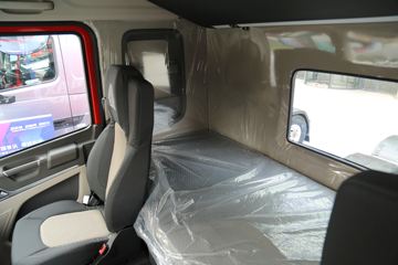 �й����� HOWO Max�ؿ� 480���� 6X4 AMT�Զ���ǣ����(����)(ZZ4257V344KF1)ͼƬ