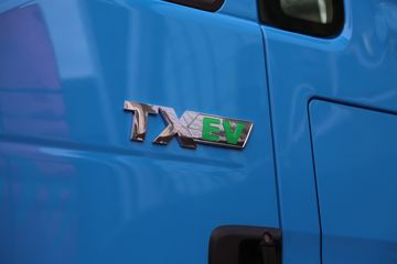 �й����� HOWO TX�ؿ� 6X4���綯ǣ����ͼƬ