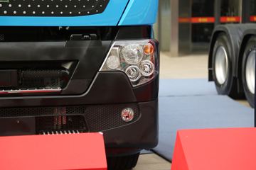 �й����� HOWO TX�ؿ� 6X4���綯ǣ����ͼƬ