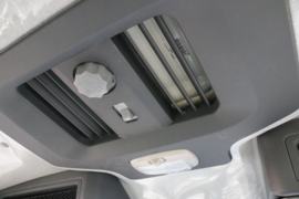 悍将&nbsp;电动冷藏车驾驶室图片