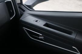 杰虎&nbsp;电动自卸车驾驶室图片