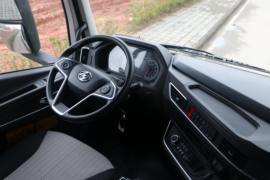 杰虎&nbsp;电动自卸车驾驶室图片