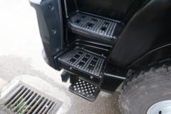 上汽红岩 杰虎H6 6X4 5.6米换电式纯电动自卸车(CQ3250BEVES504) 282kWh