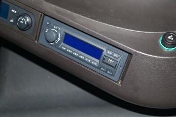 �������� ��ʨC6 ���ذ� 320���� 4X2 �����ᳵ�����䳵(����)(CQ5187TCLHV09681)ͼƬ