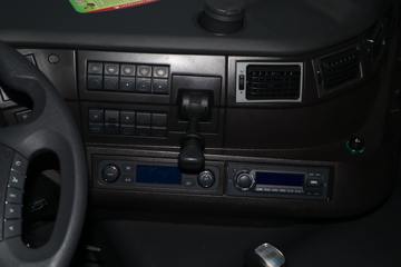 �������� ��ʨC6 ���ذ� 320���� 4X2 �����ᳵ�����䳵(����)(CQ5187TCLHV09681)ͼƬ