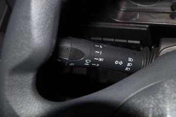 �������� ��ʨC6 ���ذ� 320���� 4X2 �����ᳵ�����䳵(����)(CQ5187TCLHV09681)ͼƬ