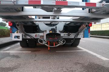 �������� ��ʨC6 ���ذ� 320���� 4X2 �����ᳵ�����䳵(����)(CQ5187TCLHV09681)ͼƬ