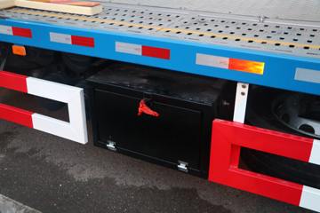 �������� ��ʨC6 ���ذ� 320���� 4X2 �����ᳵ�����䳵(����)(CQ5187TCLHV09681)ͼƬ