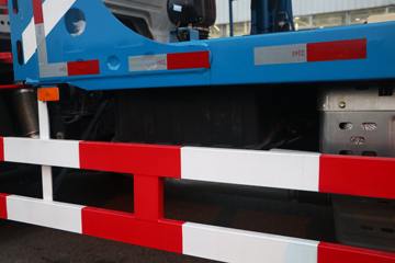 �������� ��ʨC6 ���ذ� 320���� 4X2 �����ᳵ�����䳵(����)(CQ5187TCLHV09681)ͼƬ