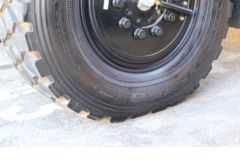一汽解放M41底盘 320马力 4X4 流浪者越野房车(诺马迪森)(CA2120J1K2T5E6Z)