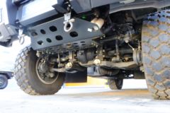 一汽解放M41底盘 320马力 4X4 流浪者越野房车(诺马迪森)(CA2120J1K2T5E6Z)