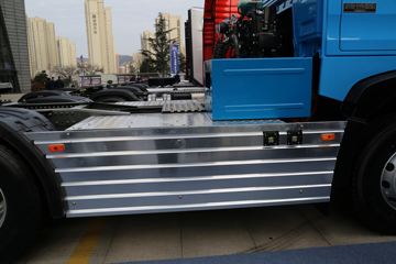 �й����� HOWO TX�ؿ� 6X4���綯ǣ����ͼƬ