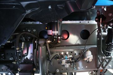 �й����� HOWO TX�ؿ� 6X4���綯ǣ����ͼƬ