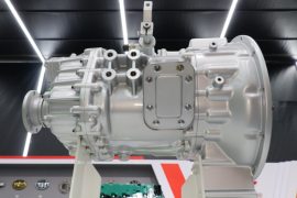 CA8TA(X)系列&nbsp;变速箱外观                                                图片