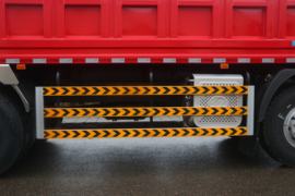 杰狮H6&nbsp;自卸车底盘                                                图片