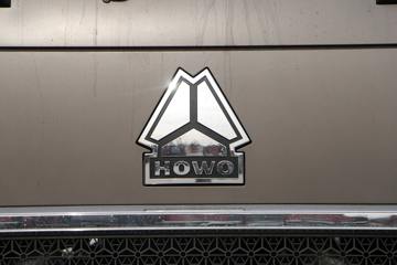 �й����� HOWO TH7�ؿ� 500���� 8X4 8.6��AMT�Զ��������ػ���(����)(ZZ1317V466HF1)ͼƬ