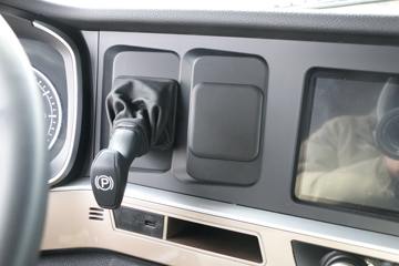 �й����� HOWO TH7�ؿ� 500���� 8X4 9.3��AMT�Զ��������ػ���(����)(ZZ1317V466HF1)ͼƬ