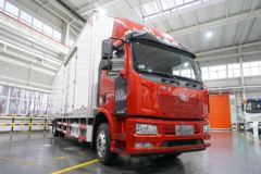 一汽解放 J6L中卡 质惠版 快递款 260马力 4X2 10米厢式载货车(国六)(CA5180XXYP62K1L5E6)