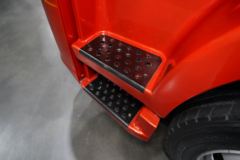 一汽解放 J6L中卡 质惠版 快递款 260马力 4X2 10米厢式载货车(国六)(CA5180XXYP62K1L5E6)