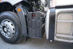 一汽解放 J7重卡 560马力 6X4 大件牵引车(国六)(CA4250P77K25T1E6Z)